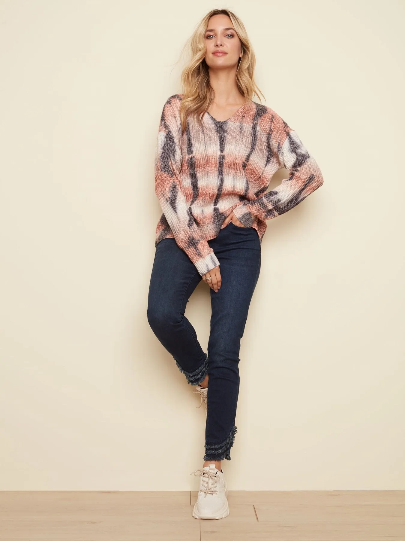 TIE-DYE KNIT SWEATER
